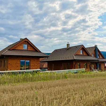 Romanticke Chalupky Raj-borievka, Cucoriedka A Drienka *