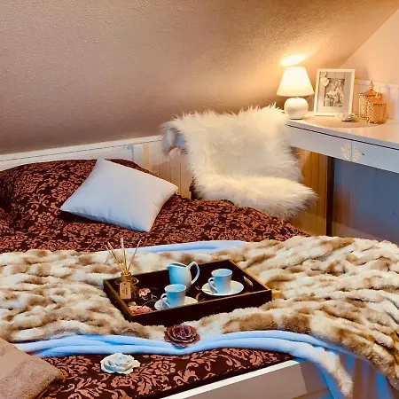 Romanticke Chalupky Raj-borievka, Cucoriedka A Drienka * הרבוצ'יסה