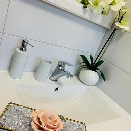 Chalet Romanticke Chalupky Raj-borievka, Cucoriedka A Drienka Hrabusice
