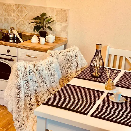 Romanticke Chalupky Raj-borievka, Cucoriedka A Drienka Hrabusice