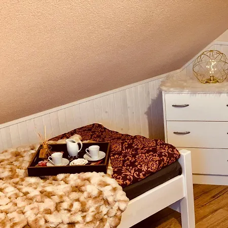 Romanticke Chalupky Raj-borievka, Cucoriedka A Drienka Horská chata