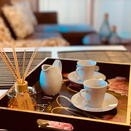 Romanticke Chalupky Raj-borievka, Cucoriedka A Drienka شاليه *