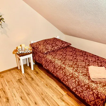 Romanticke Chalupky Raj-borievka, Cucoriedka A Drienka Horská chata Hrabušice