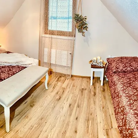 Chalet Romanticke Chalupky Raj-borievka, Cucoriedka A Drienka