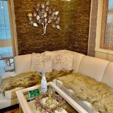 شاليه Romanticke Chalupky Raj-borievka, Cucoriedka A Drienka