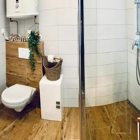 Romanticke Chalupky Raj-borievka, Cucoriedka A Drienka Horská chata *