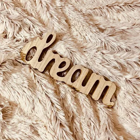 Romanticke Chalupky Raj-borievka, Cucoriedka A Drienka شاليه