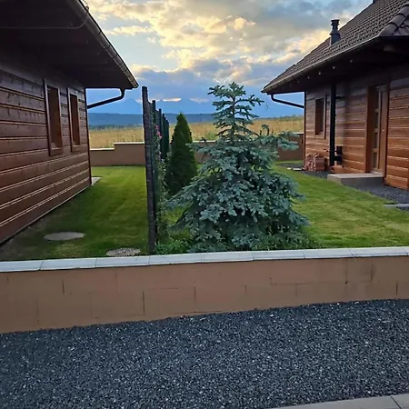 Romanticke Chalupky Raj-borievka, Cucoriedka A Drienka * Hrabušice