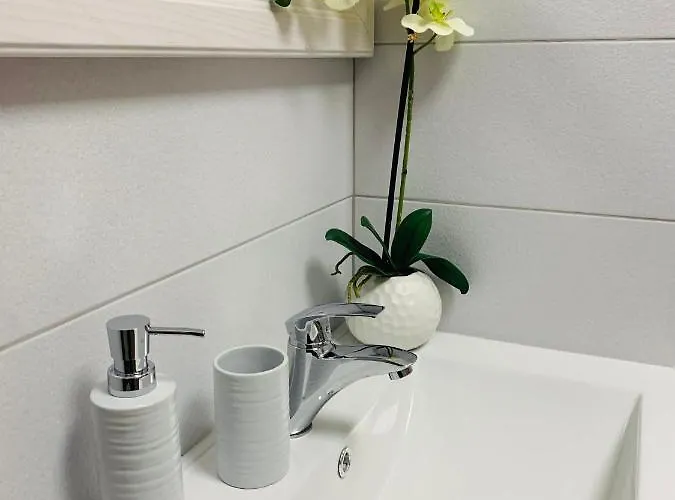 Romantické Chalúpky Raj-borievka, čučoriedka A Drienka Hrabušice