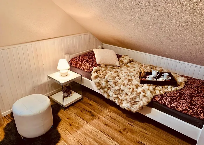 Romantické Chalúpky Raj-borievka, čučoriedka A Drienka