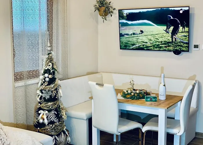Chalet Romantické Chalúpky Raj-borievka, čučoriedka A Drienka